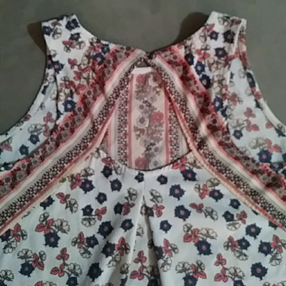 Tank top - Picture 5 of 6
